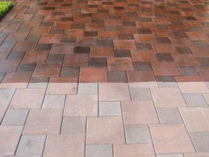 Before-and-After-Brick-Paver-Sealing-585x439